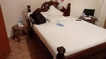 Wifi gratis y ropa de cama