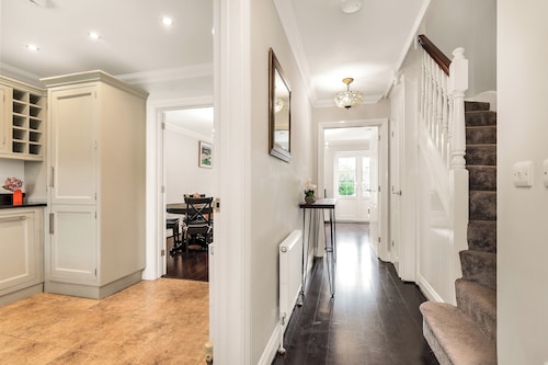 Chic 3Bed House & Garden Near Shelford High Street