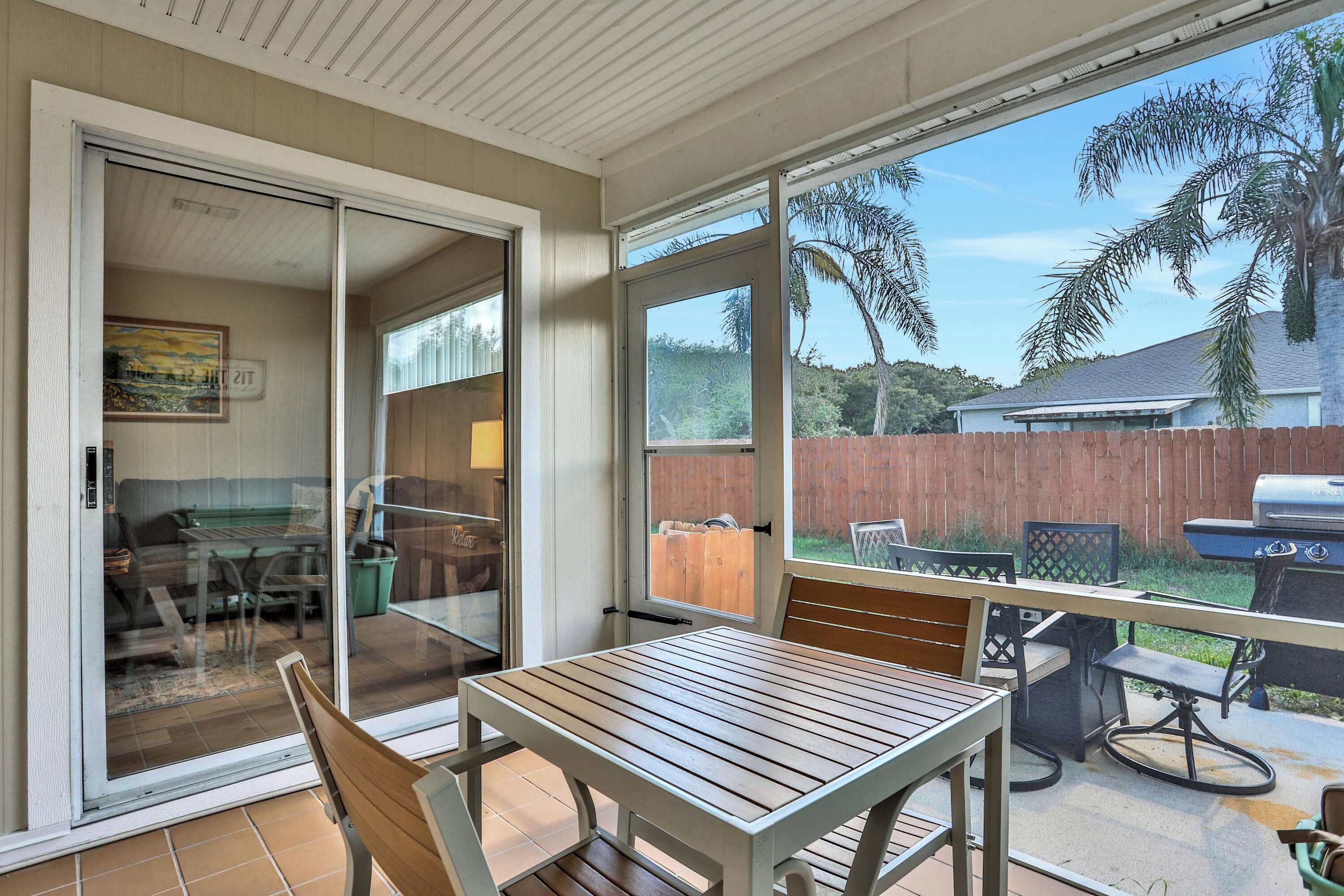 Outdoor dining
