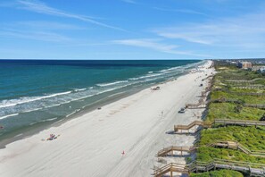 Beach nearby - St Augustine Beach House unit B (St. Augustine)