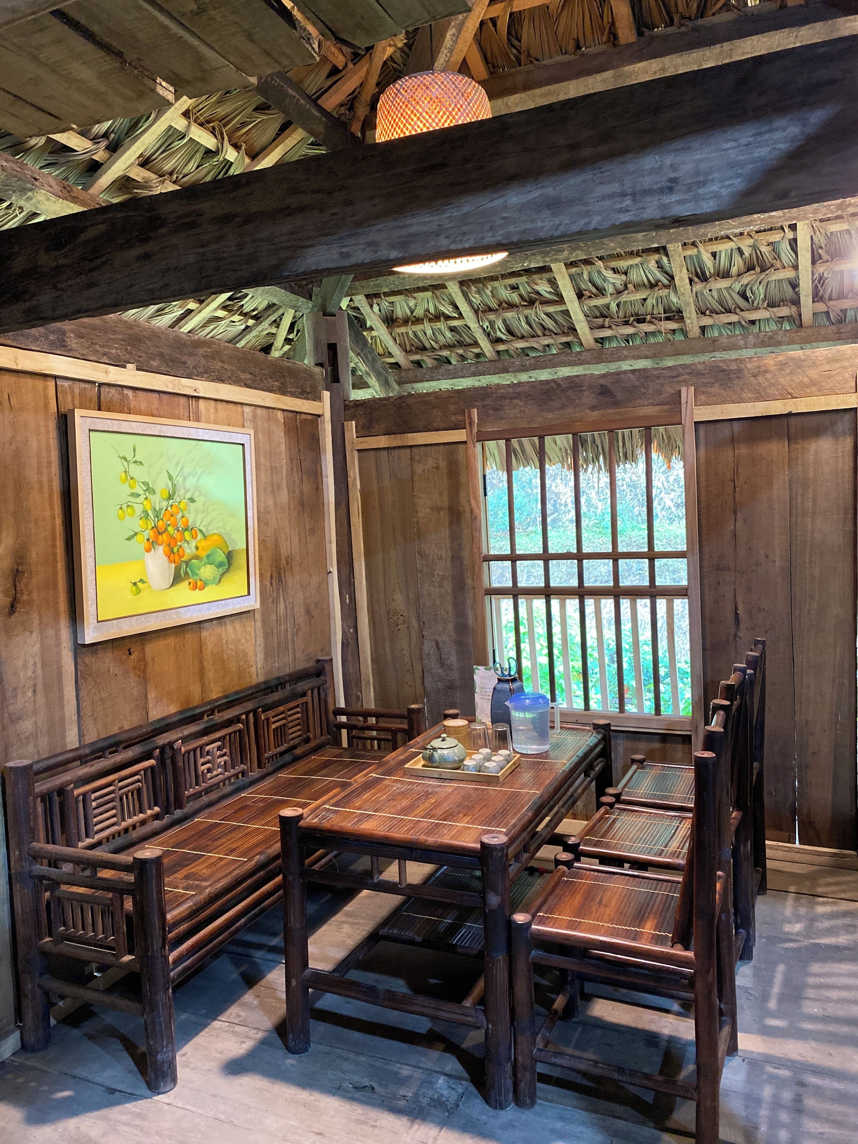 Familienchalet, Blick auf den Innenhof | Wohnbereich