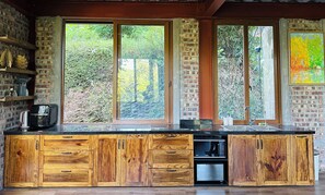 Family House, Garden View | Private kitchen | Shared fridge, microwave