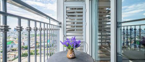 浪漫公寓, 陽台, 城市景觀 | 書桌、筆電工作空間、免費無線上網