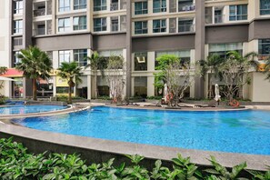 Outdoor pool - Landmark 81 & Vinhomes-Royal Apartment (Thanh pho Ho Chi Minh)