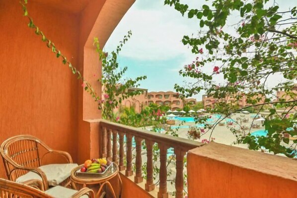 Khuôn viên nơi lưu trú