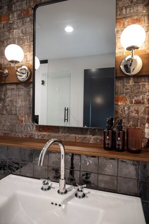 Free toiletries, hair dryer, towels, soap