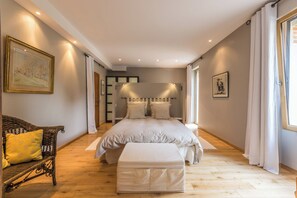 3 Schlafzimmer, Bügeleisen/Bügelbrett, WLAN, Bettwäsche