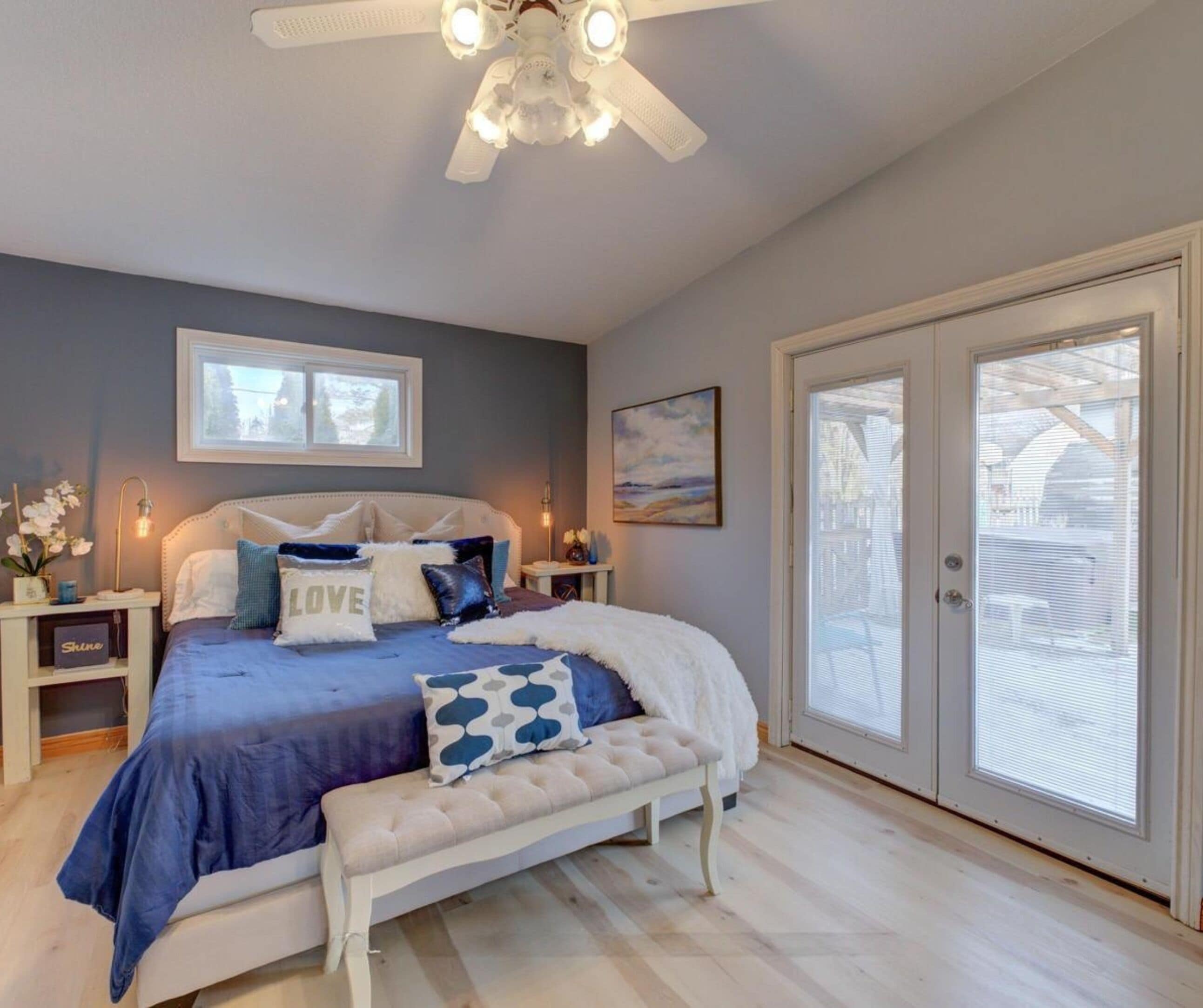 3 bedrooms, iron/ironing board, travel crib, free WiFi