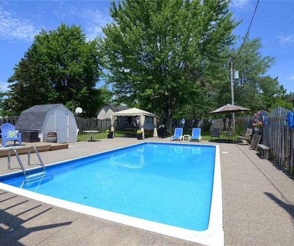 Outdoor pool