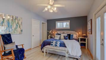 3 bedrooms, iron/ironing board, travel cot, free WiFi