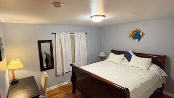 5 makuuhuonetta, silitysrauta/-lauta, Wi-Fi, vuodevaatteet