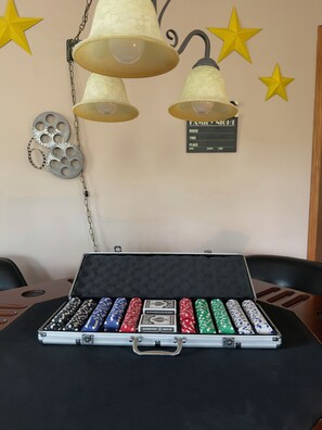 Spielezimmer