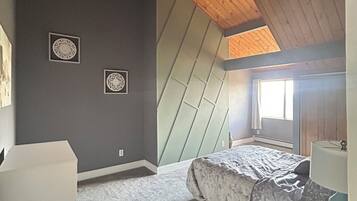 2 chambres, fer et planche à repasser, accès Internet, draps fournis