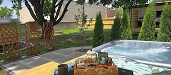 Modernistic! - hot tub, pool, glamping games MLC