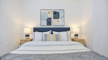 House, Patio, Courtyard View | Iron/ironing board, free WiFi, bed sheets