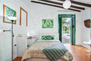 1 室のベッドルーム、WiFi、ベッドシーツ