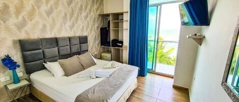 Wifi gratis y acceso para silla de ruedas