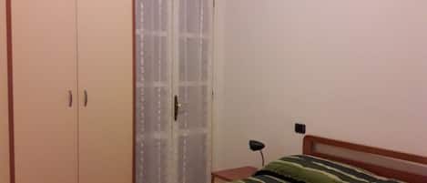 Leilighet – classic, 1 soverom, terrasse, 1. etasje | Strykejern/-brett og wi-fi (inkludert)