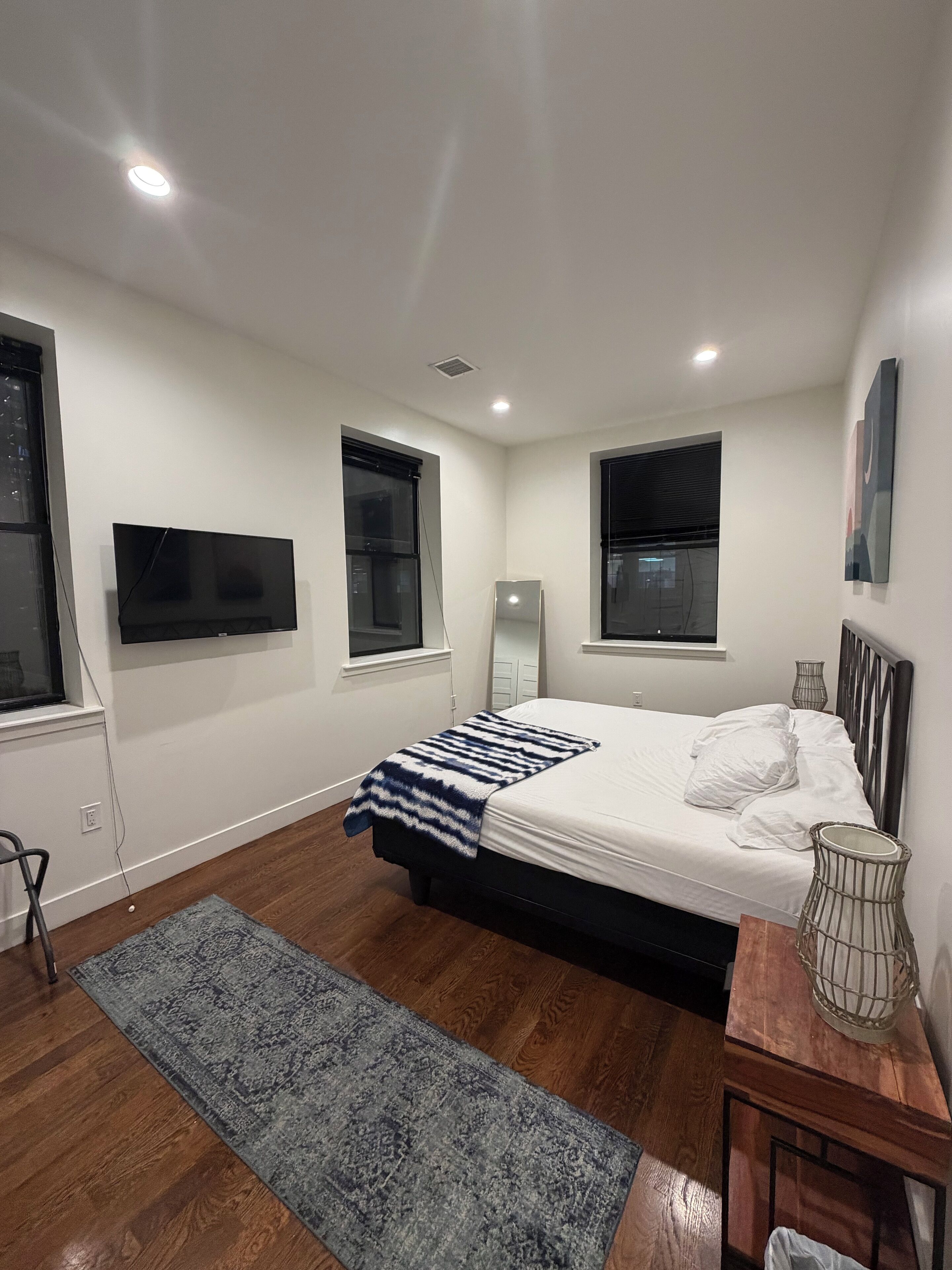 2 quartos, Wi-Fi de cortesia, roupa de cama