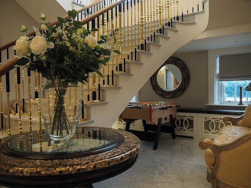 Mountrush House 12 Bedroom Exclusive Use Large Holiday Homes in Ireland