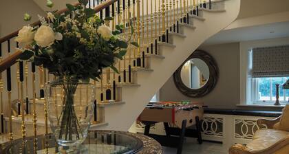 Mountrush House 12 Bedroom Exclusive Use Large Holiday Homes in Ireland