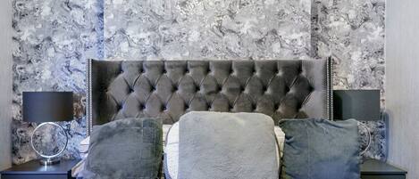 3 chambres, fer et planche à repasser, Wi-Fi gratuit, draps fournis