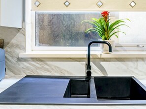 Interior - Pass the Keys | Lovely 3-Bed Home in City Centre | Lots Around (Belfast)