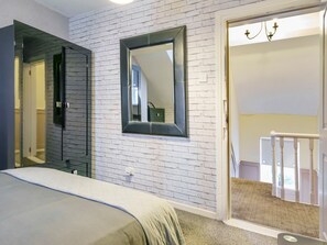 3 bedrooms, iron/ironing board, free WiFi, bed sheets - Pass the Keys | Lovely 3-Bed Home in City Centre | Lots Around (Belfast)