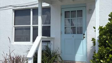 تفاصيل الفندق من الخارج