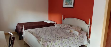 Basic Double Room, Courtyard View