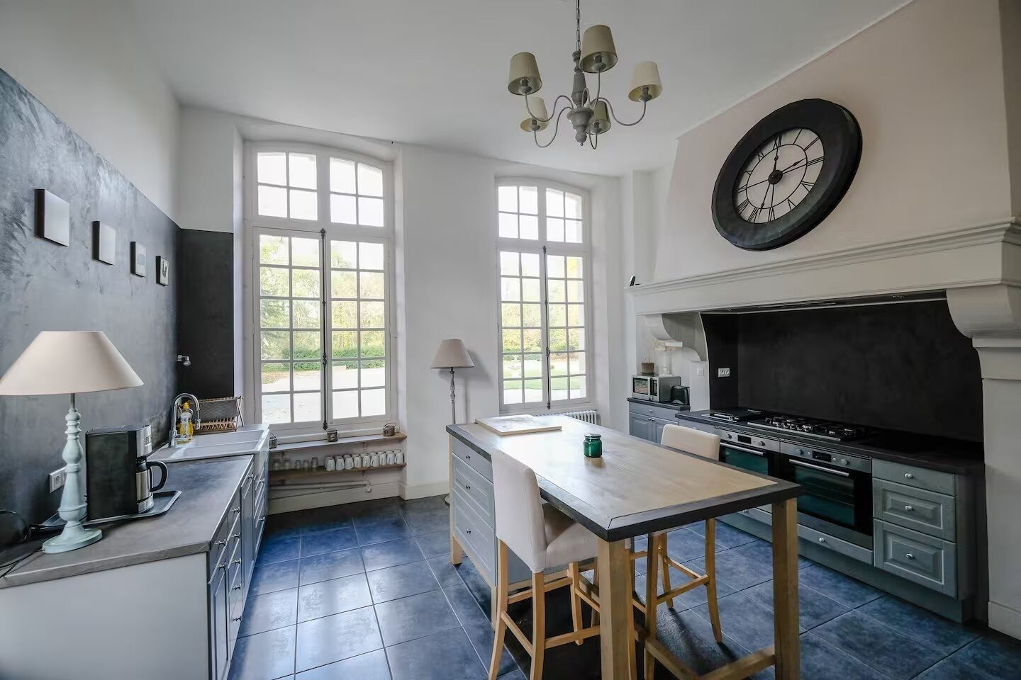 微波炉、烤箱、炉灶、洗碗机