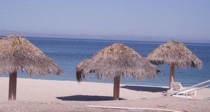 Club Hotel Cantamar Beach & Marina