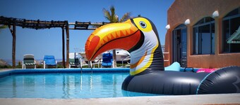 Club Hotel Cantamar Beach & Marina