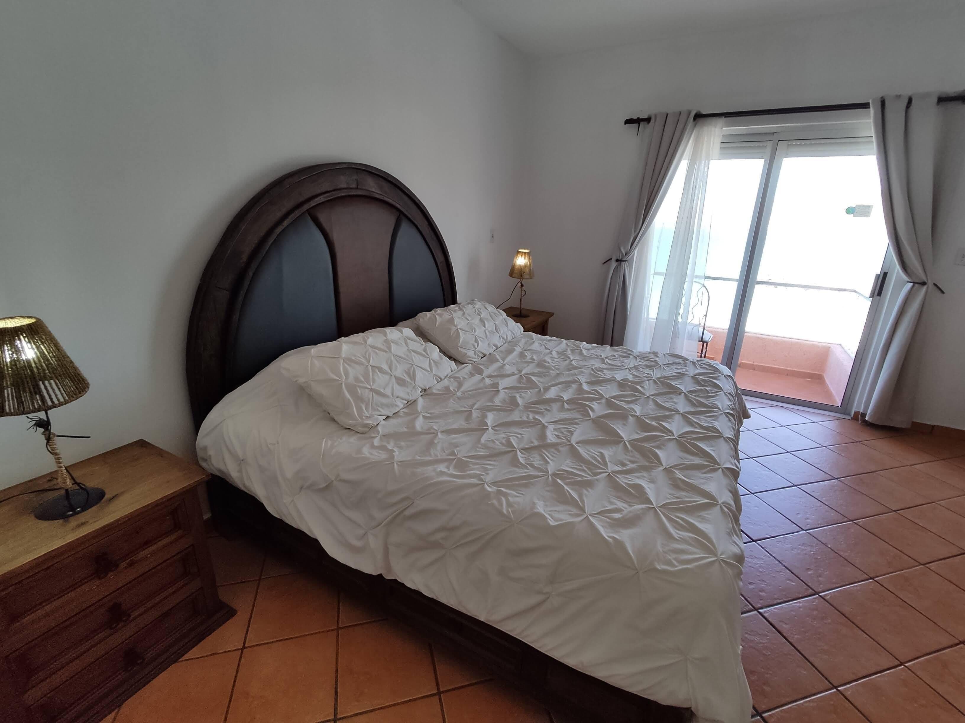 Family Apartment, 2 Bedrooms, Bay View, Beachfront