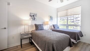 Departamento, 2 habitaciones, se aceptan mascotas | Escritorio, espacio para trabajar con laptop y wifi gratis