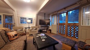 تلفزيون، كُتُب، ستيريو