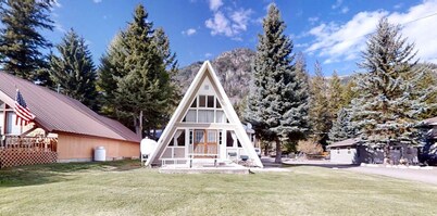 Cozy A-Frame Retreat w/ Views & Spacious Yard