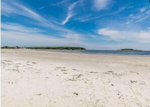 Sun loungers, beach towels