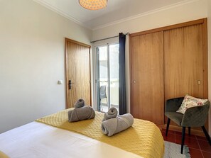 1 bedroom, internet, bed sheets