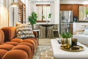 TV, fireplace, video games, ping pong