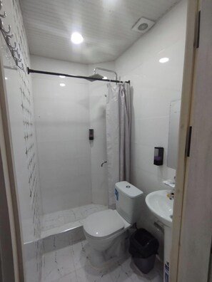 Triple Room, City View | Bathroom | Shower, hair dryer, towels, soap - TVIKS MINOR HOTEL (Tashkent)