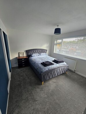 3 Schlafzimmer, WLAN, Bettwäsche