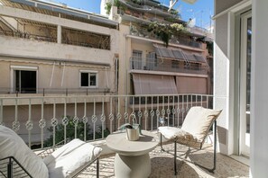 Apartment, 2 Bedrooms, Kitchen, City View | Balcony - Elysia  - 2-Br Apt & Balcony in Athens (Athens)