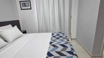 Internet, bed sheets