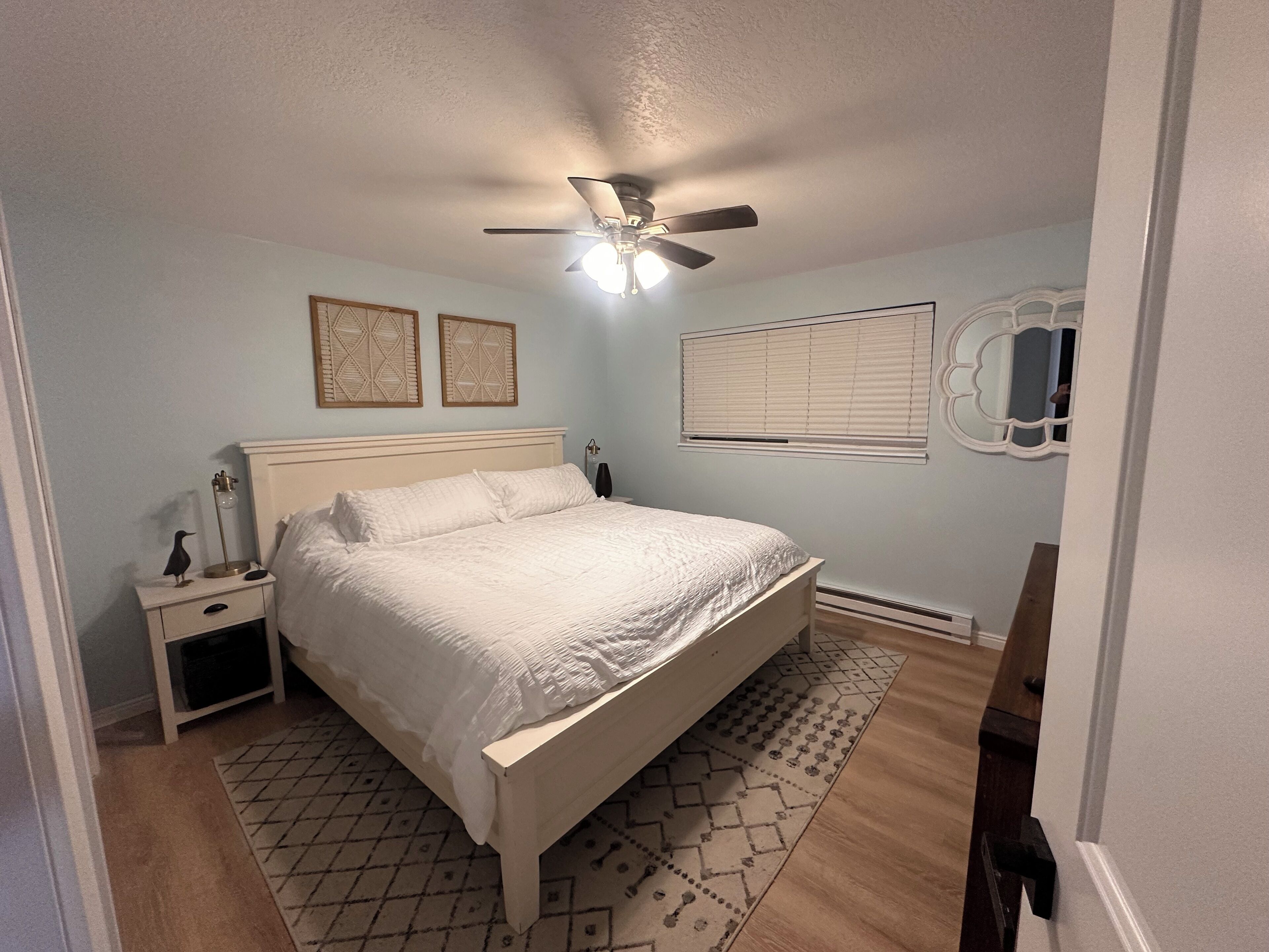 3 bedrooms, iron/ironing board, free WiFi, bed sheets