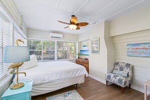 3 bedrooms, bed sheets