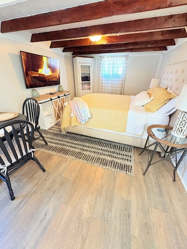 Cozy Cottage 1bed 1bath in Slocomb Al