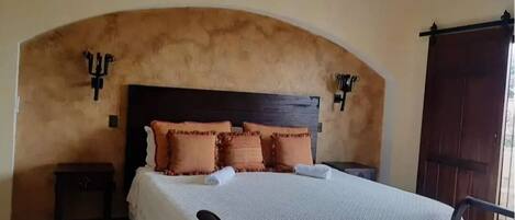 In-room safe, laptop workspace, blackout drapes, soundproofing