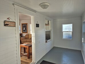 Interior - Dakota Fields Lodge- an incredible retreat in the heart of Gods Country (Strasburg)