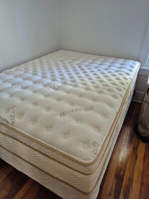 4 habitaciones, wifi y ropa de cama 